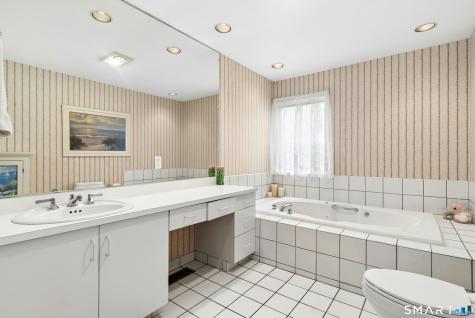 230 New Canaan Avenue Norwalk CT 06850