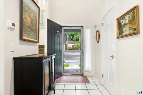 230 New Canaan Avenue Norwalk CT 06850