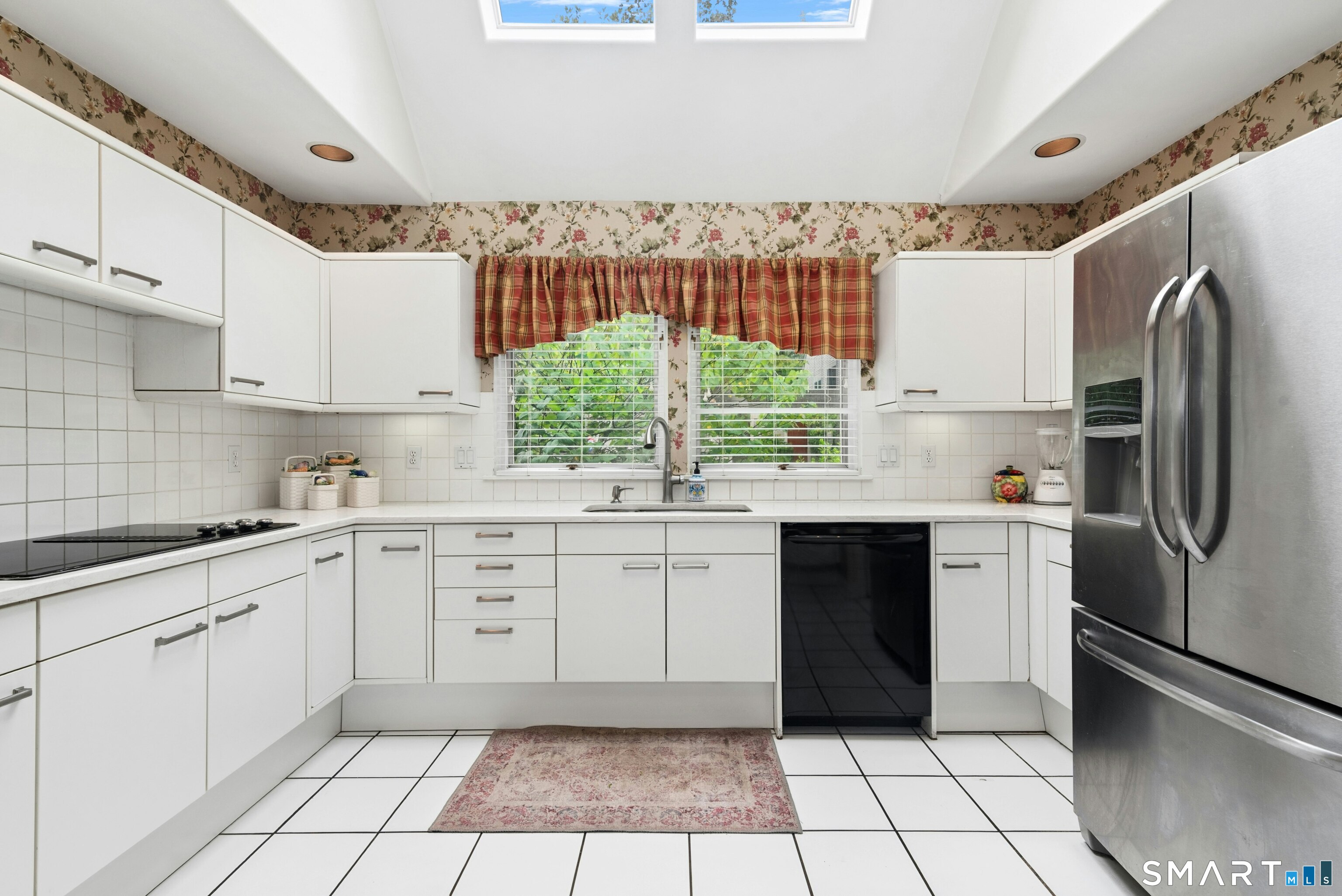 230 New Canaan Avenue Norwalk CT 06850