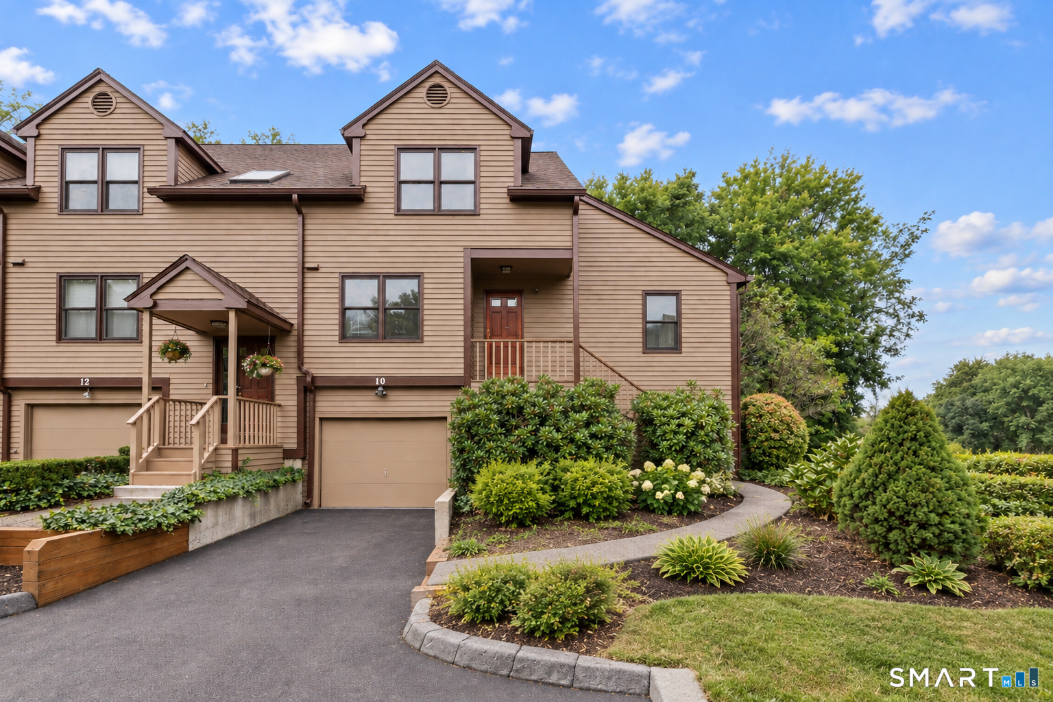 10 Edgehill Circle Monroe CT 06468