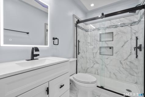 10 Edgehill Circle Monroe CT 06468