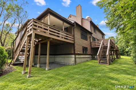 10 Edgehill Circle Monroe CT 06468