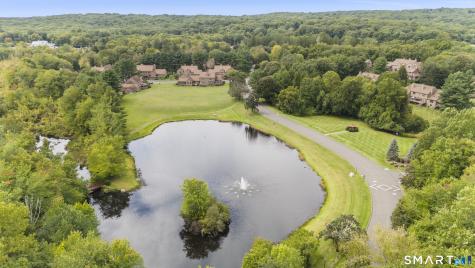 10 Edgehill Circle Monroe CT 06468