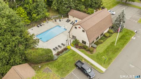 10 Edgehill Circle Monroe CT 06468