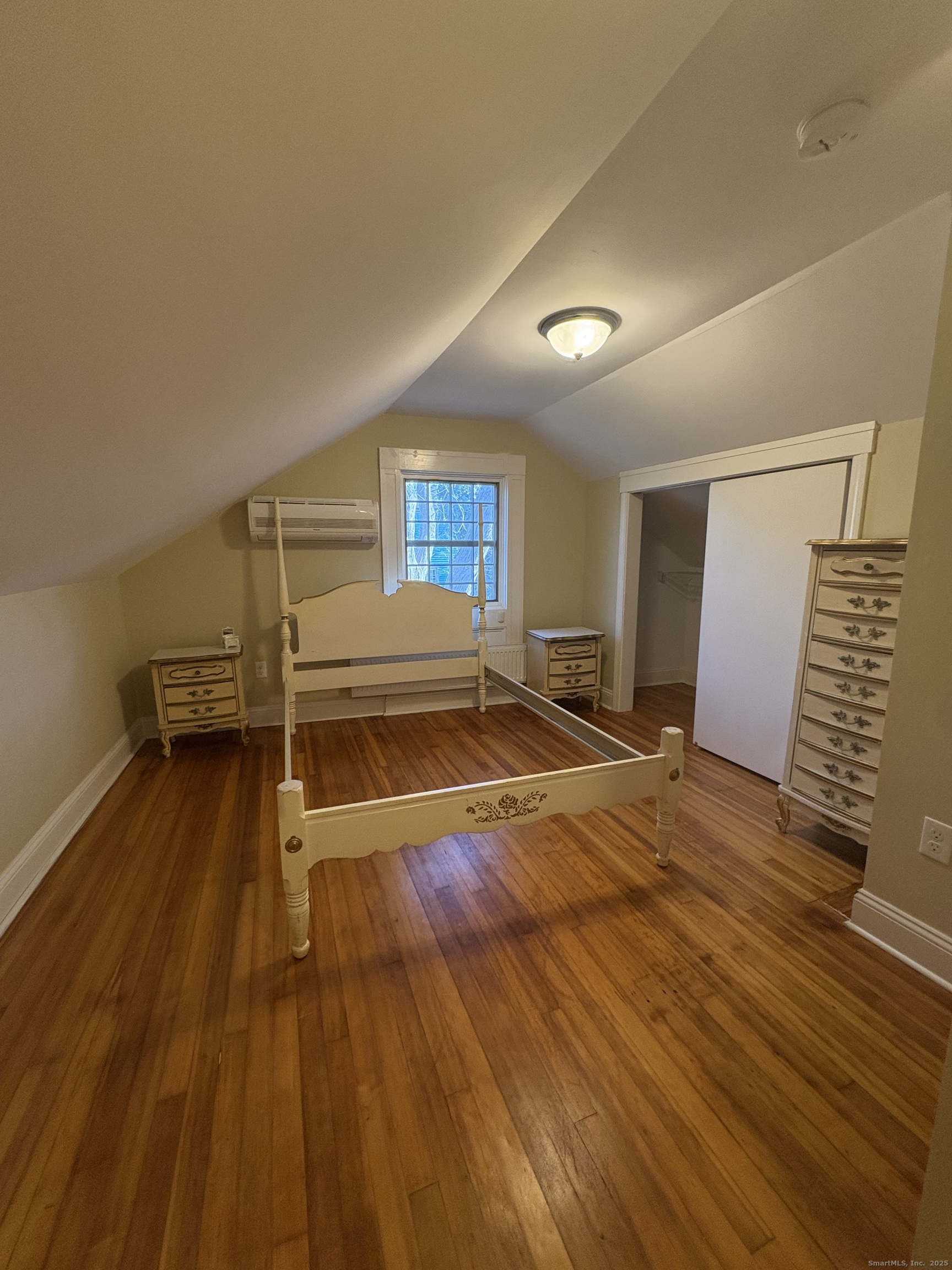 7 Coit Street New London CT 06320