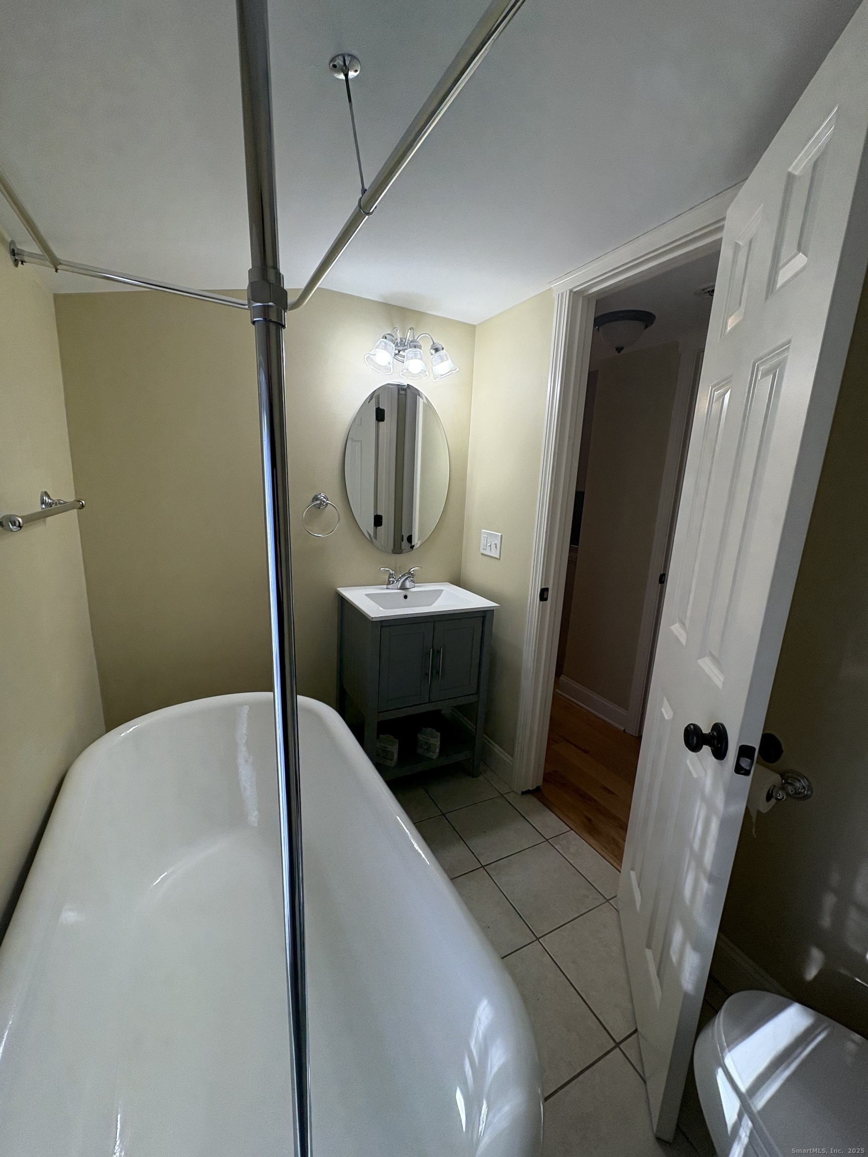 7 Coit Street New London CT 06320