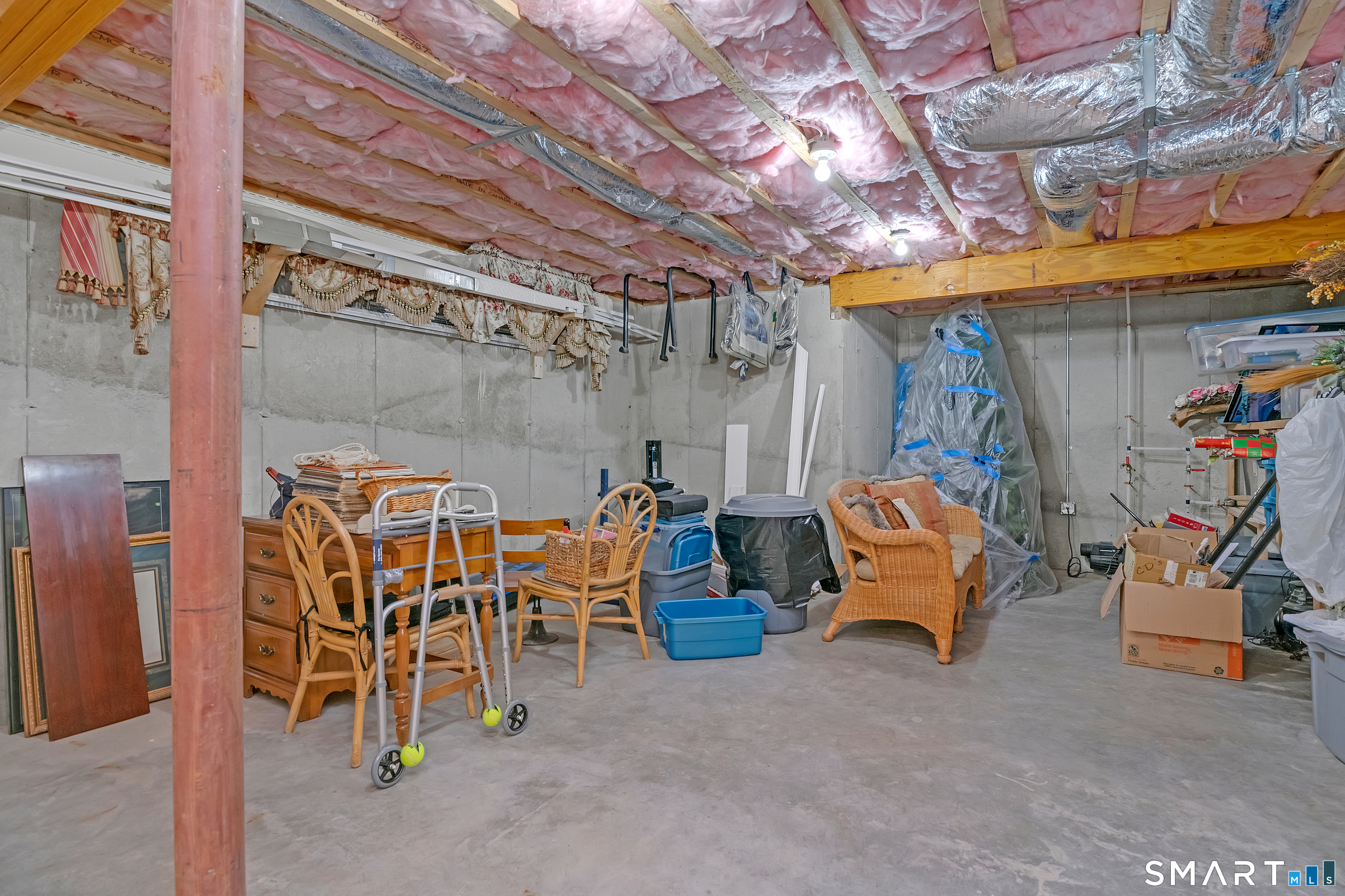 17 Pondview Circle Beacon Falls CT 06403