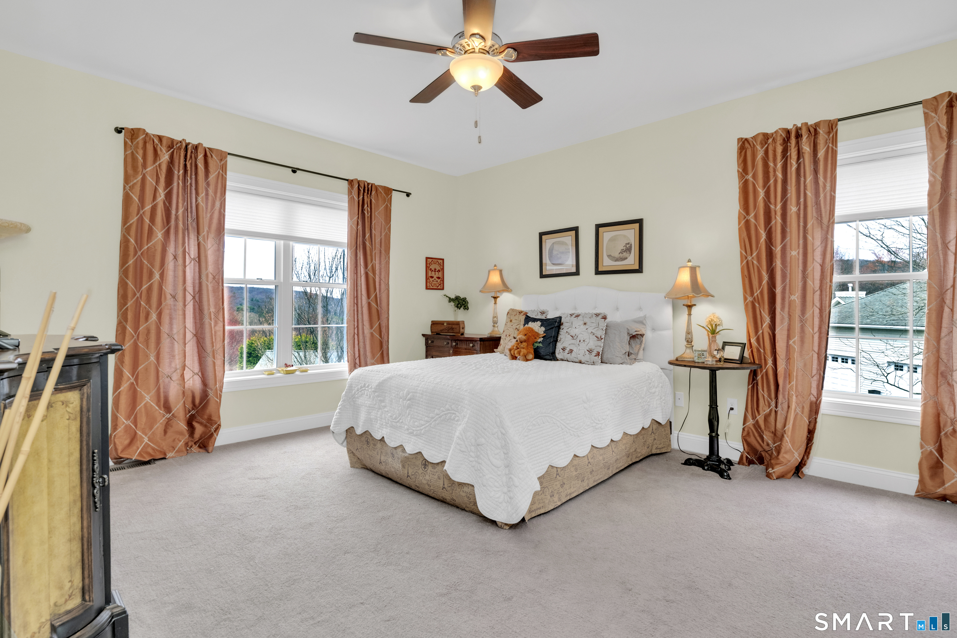 17 Pondview Circle Beacon Falls CT 06403