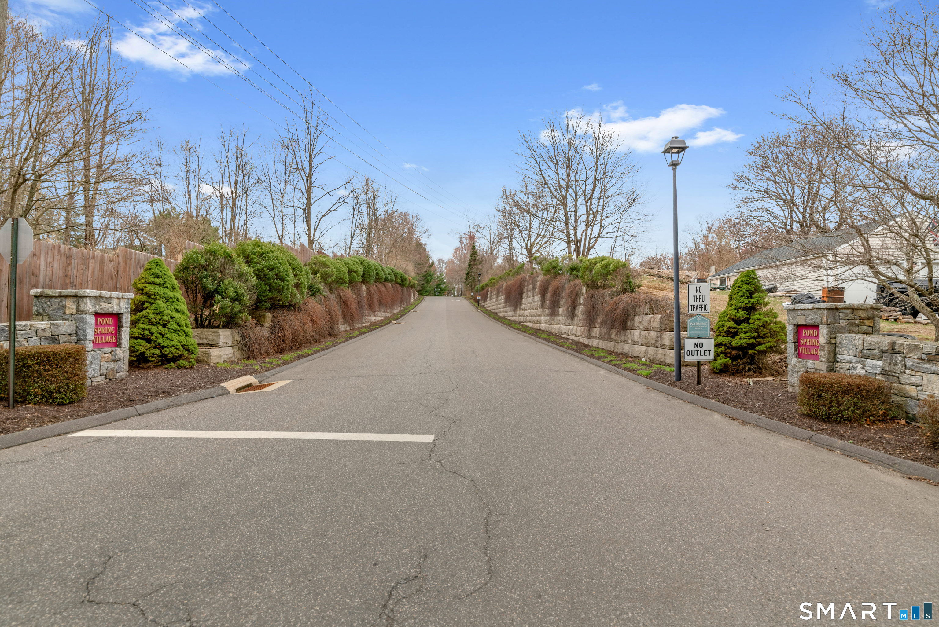 17 Pondview Circle Beacon Falls CT 06403