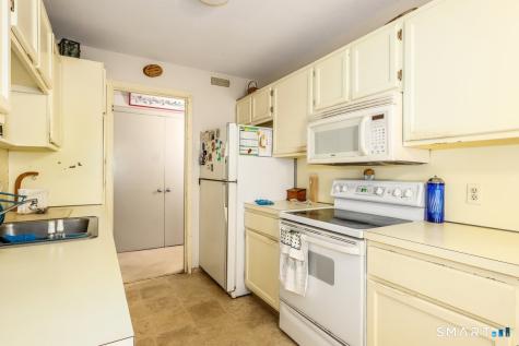 502 Heritage Village Southbury CT 06488