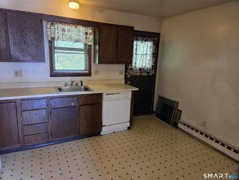 13 Haddad Drive Danbury CT 06810