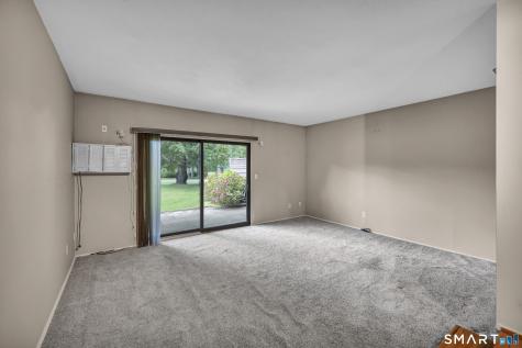 85 River Road Essex CT 06426