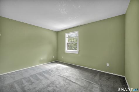 85 River Road Essex CT 06426