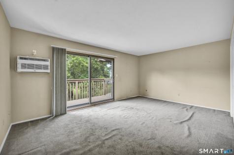 85 River Road Essex CT 06426