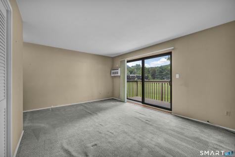85 River Road Essex CT 06426