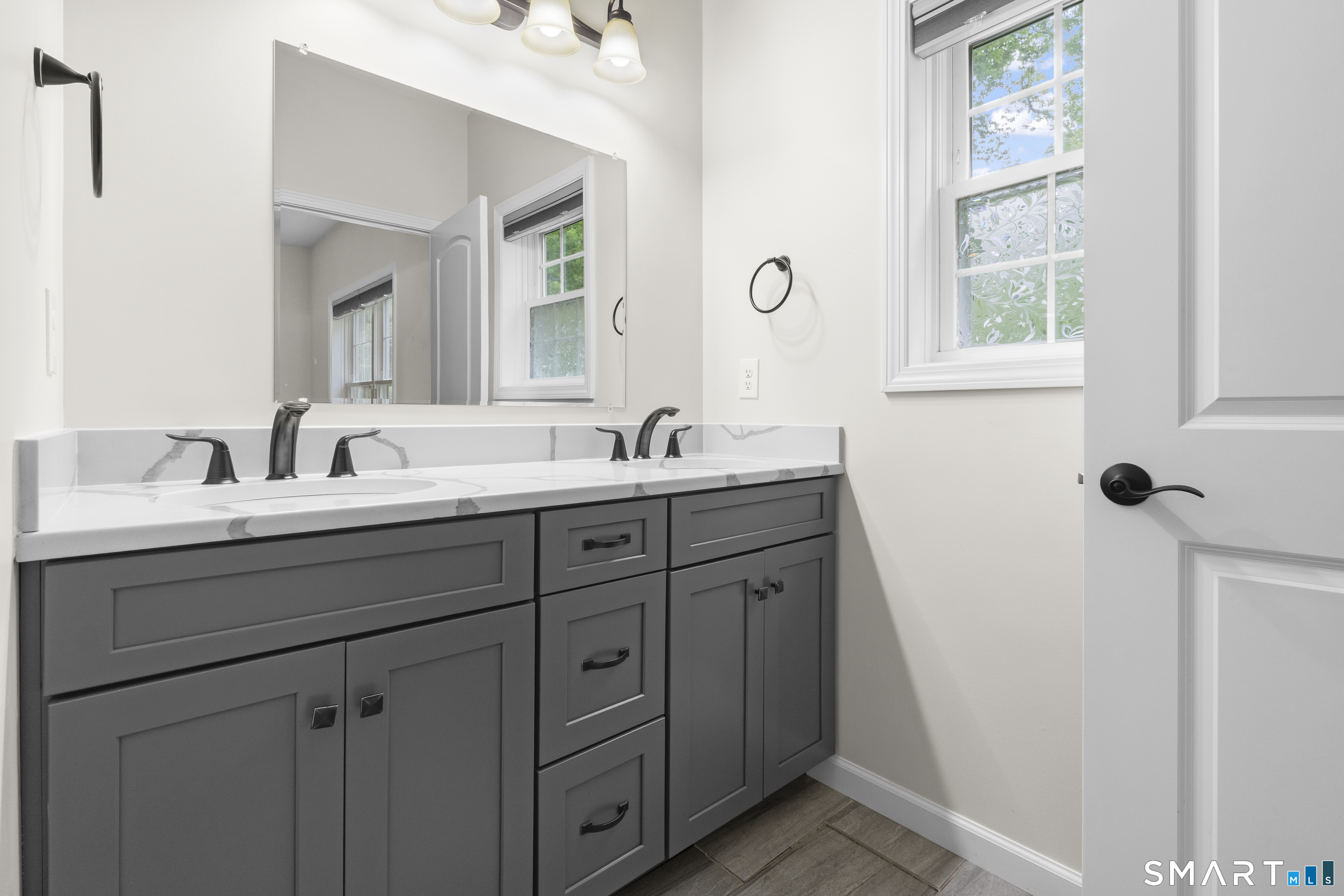 19 Henry Drive Plainfield CT 06354