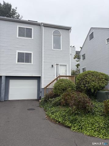 11 Wynwood Drive Cromwell CT 06416