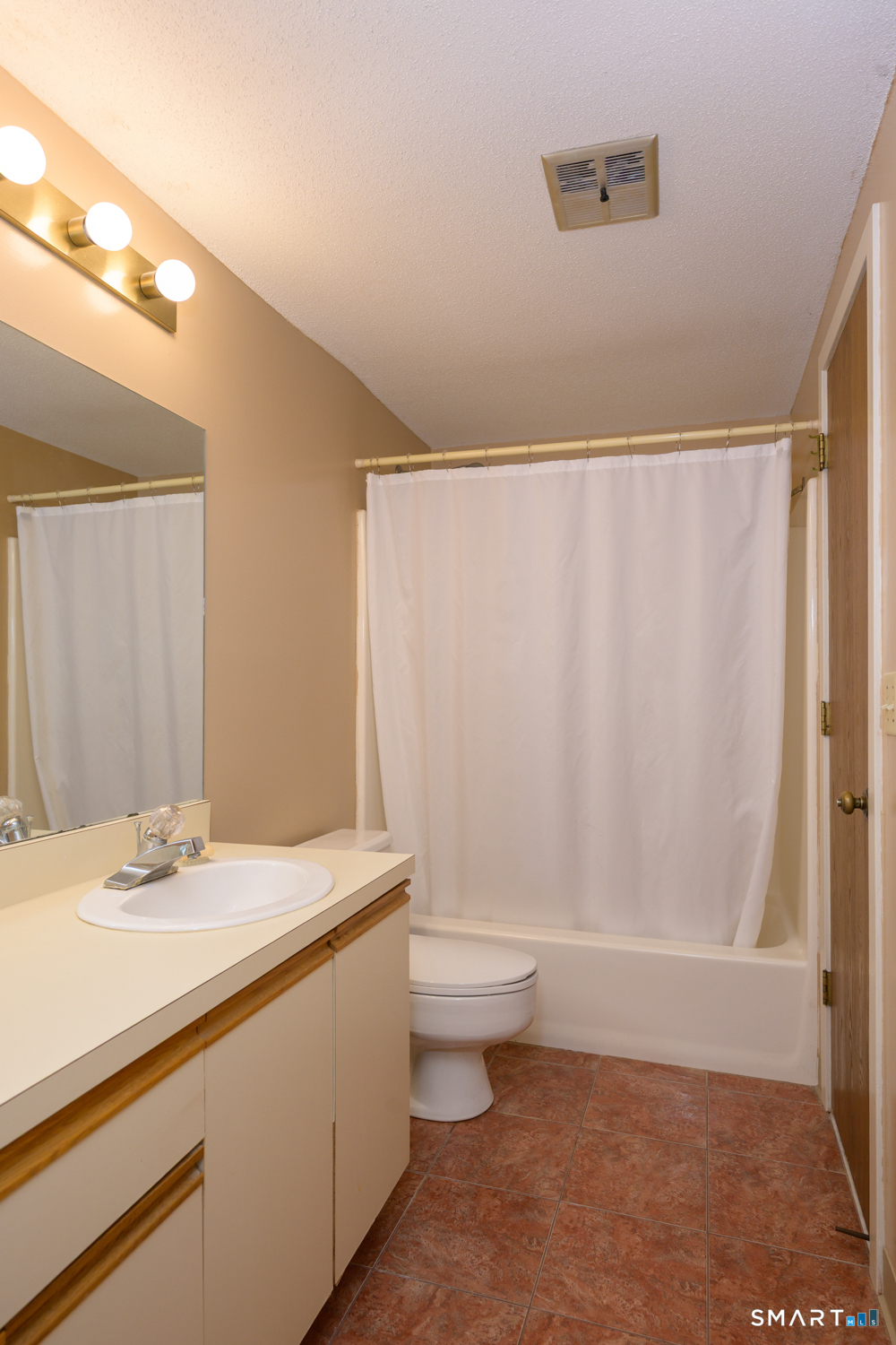 11 Wynwood Drive Cromwell CT 06416
