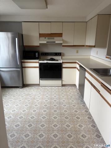 11 Wynwood Drive Cromwell CT 06416