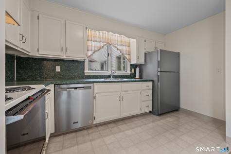 492 Dowd Avenue Canton CT 06019