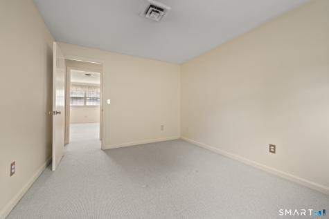 492 Dowd Avenue Canton CT 06019
