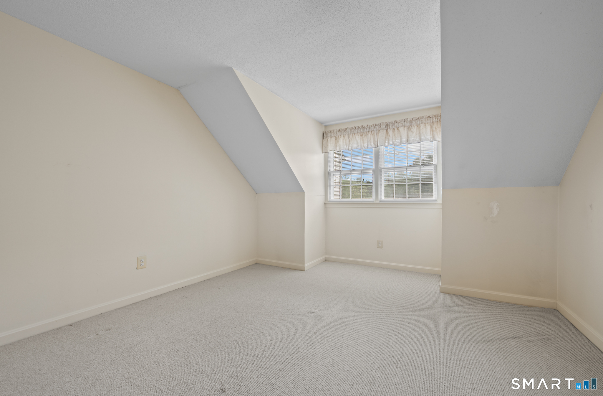 492 Dowd Avenue Canton CT 06019