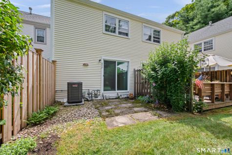 492 Dowd Avenue Canton CT 06019