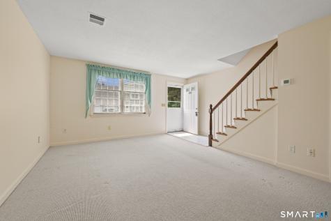 492 Dowd Avenue Canton CT 06019