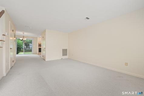 492 Dowd Avenue Canton CT 06019