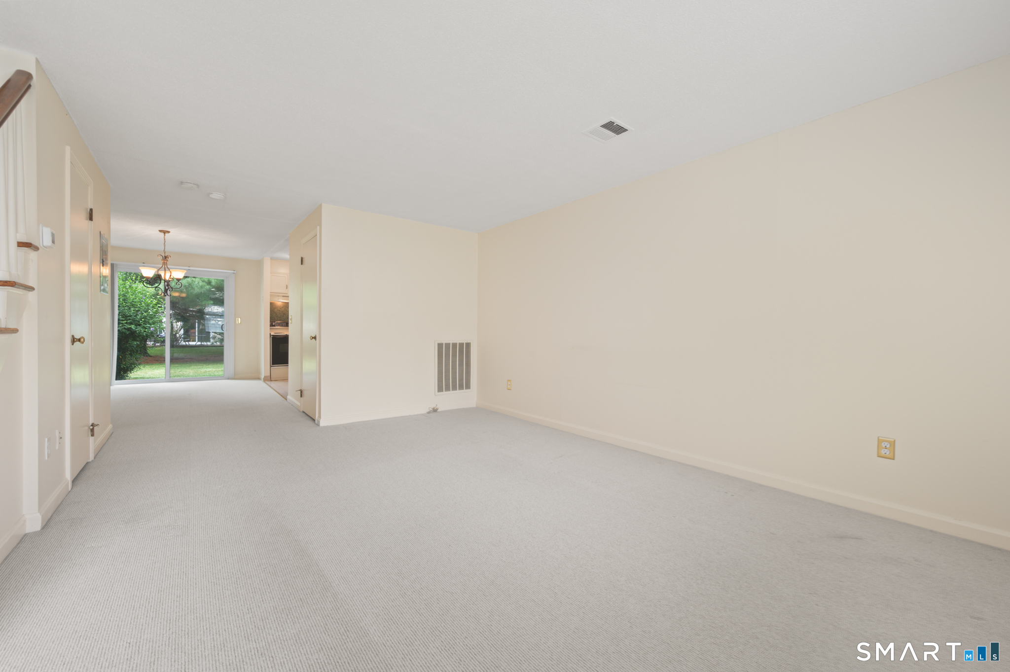 492 Dowd Avenue Canton CT 06019