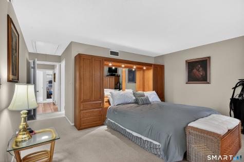 891 Heritage Village Southbury CT 06488