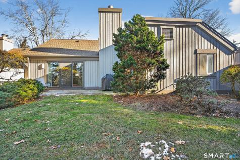 891 Heritage Village Southbury CT 06488