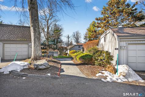 891 Heritage Village Southbury CT 06488