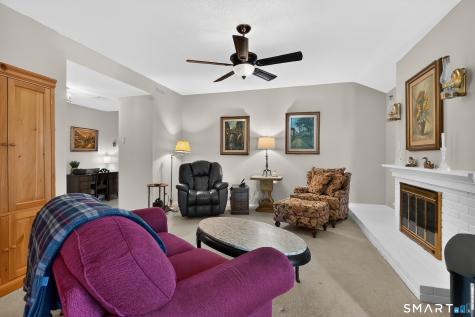 891 Heritage Village Southbury CT 06488