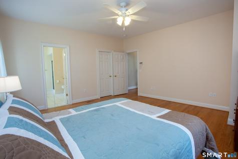 3 Eagles Glen Avon CT 06001