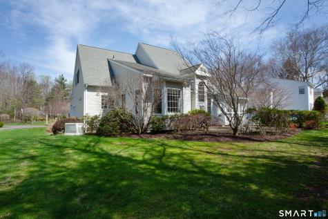 3 Eagles Glen Avon CT 06001