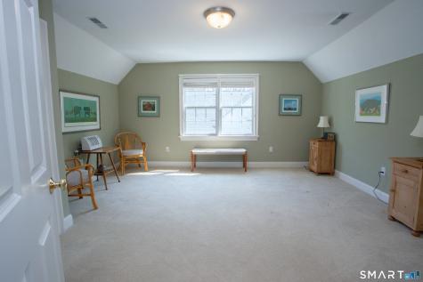 3 Eagles Glen Avon CT 06001