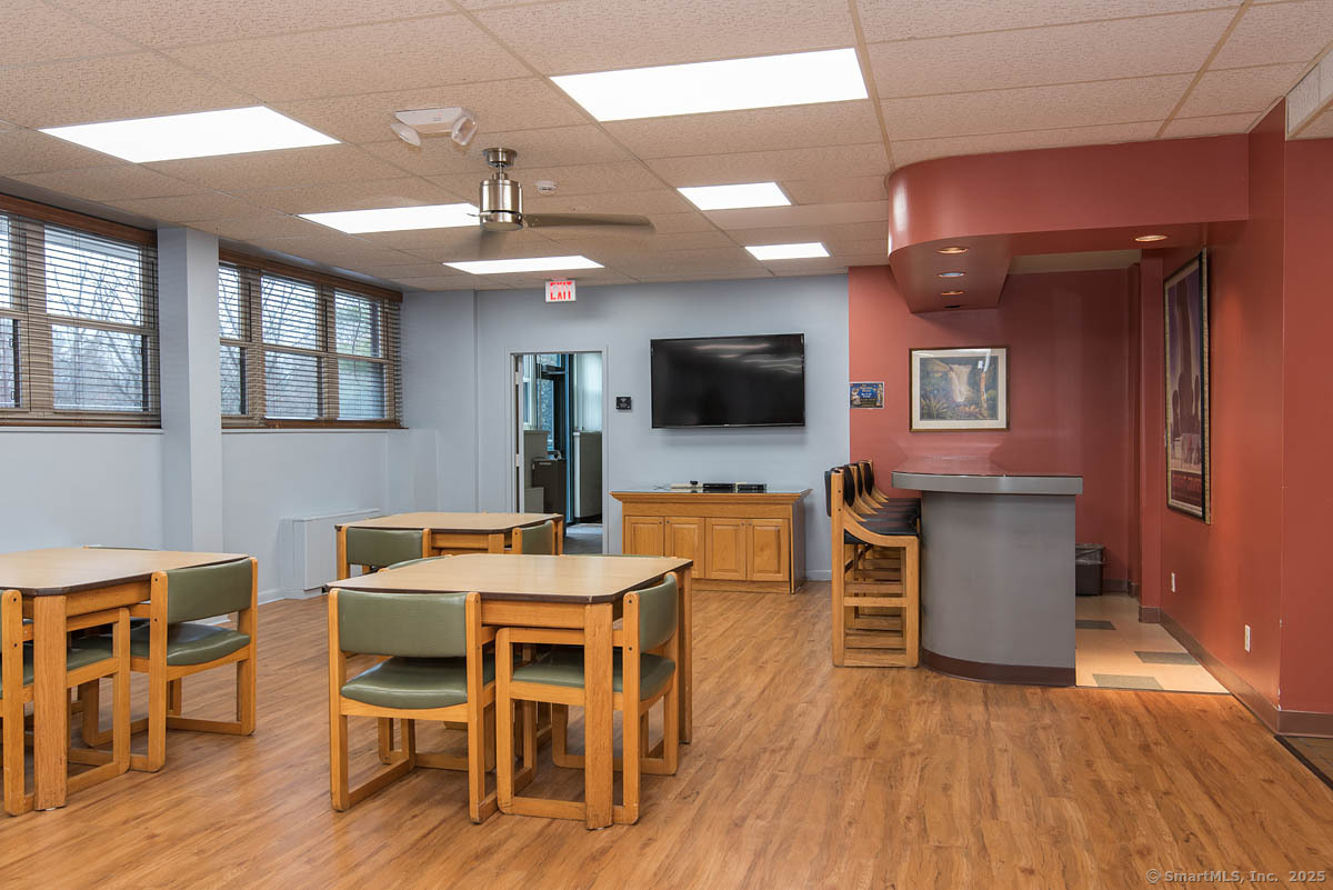 31 Woodland Street Hartford CT 06111