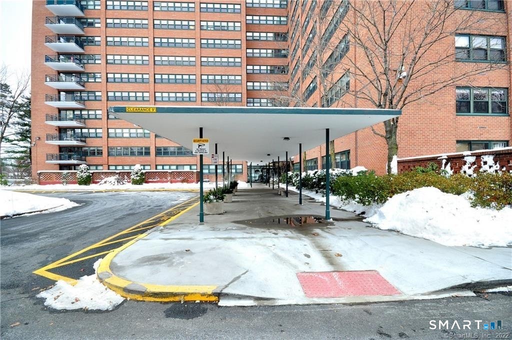 31 Woodland Street Hartford CT 06111