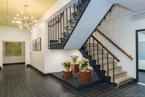 31 Woodland Street Hartford CT 06111