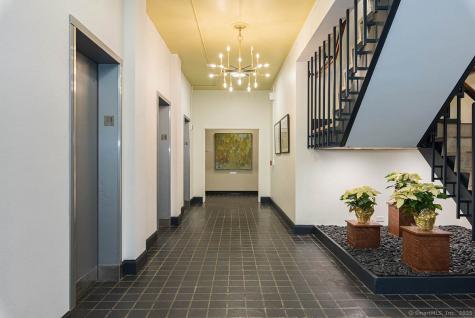 31 Woodland Street Hartford CT 06111