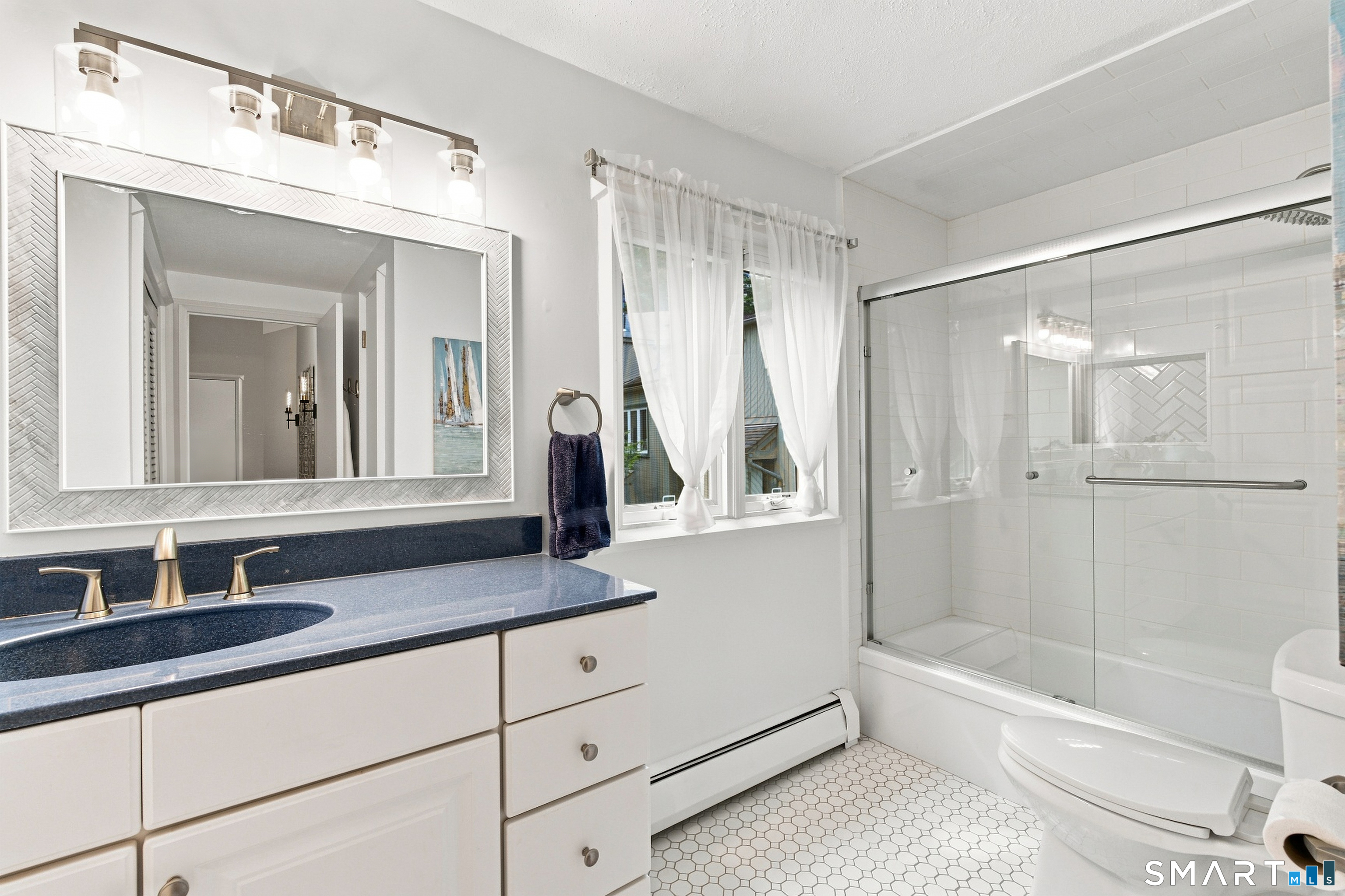 8 Lyle Court Farmington CT 06032