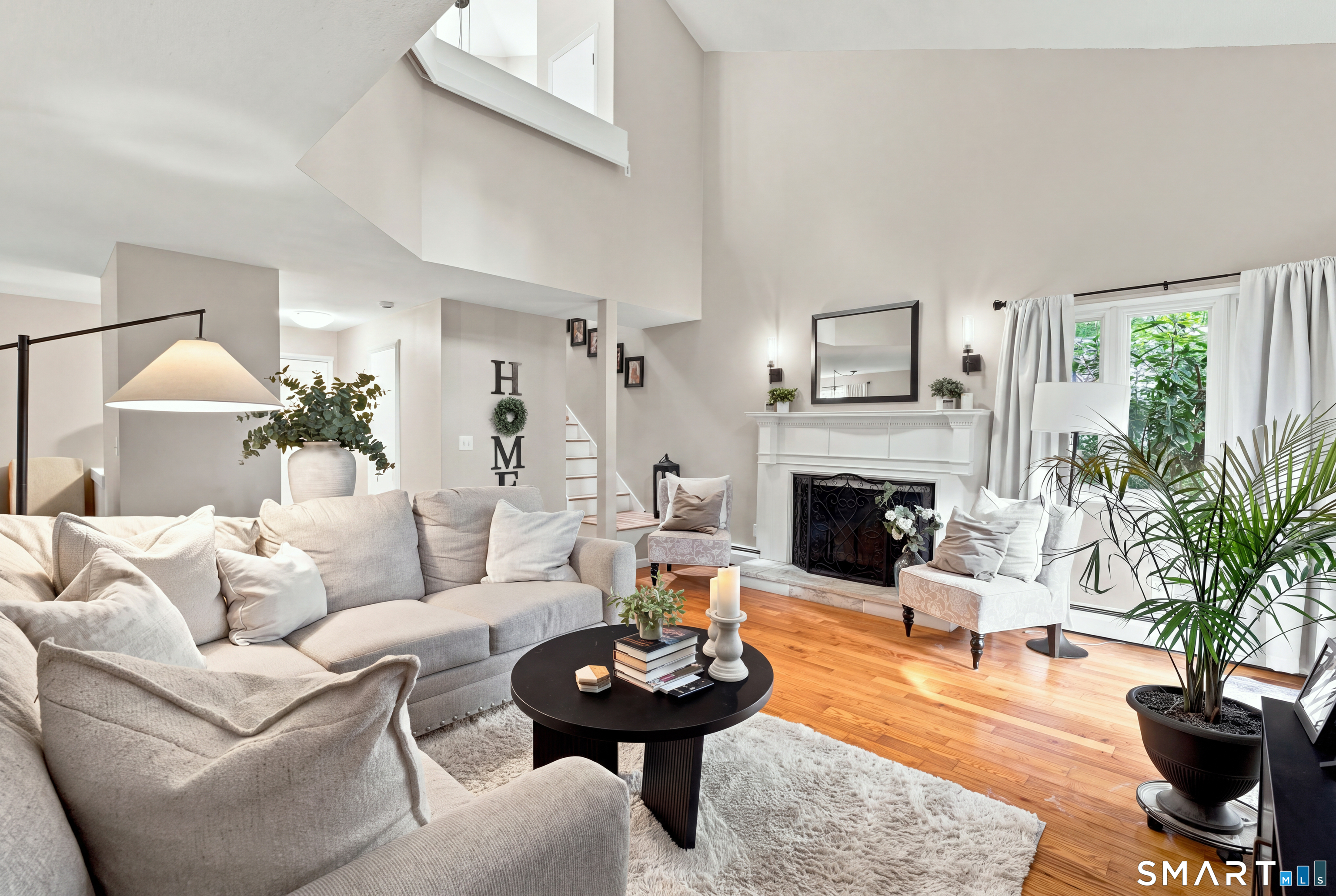 8 Lyle Court Farmington CT 06032