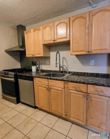 30 Woodland Street Hartford CT 06105