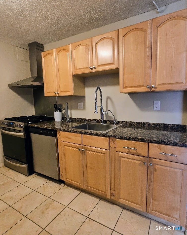 30 Woodland Street Hartford CT 06105