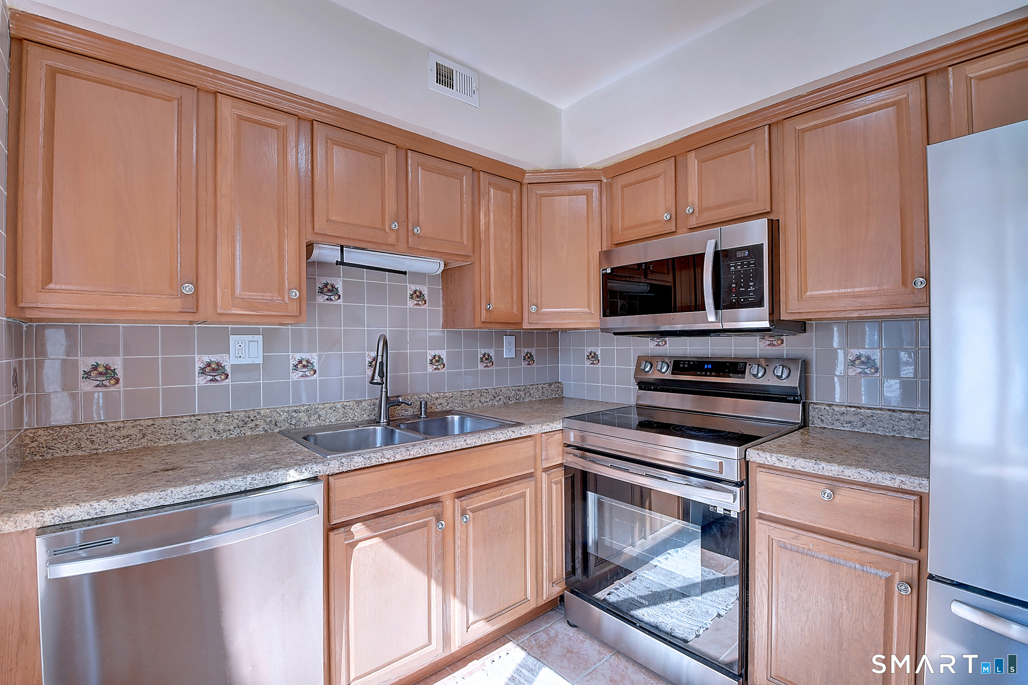 152 Candlewood Drive South Windsor CT 06074