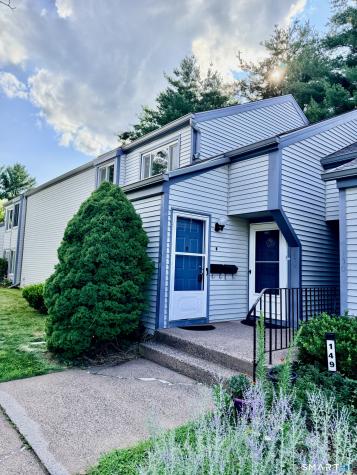 152 Candlewood Drive South Windsor CT 06074