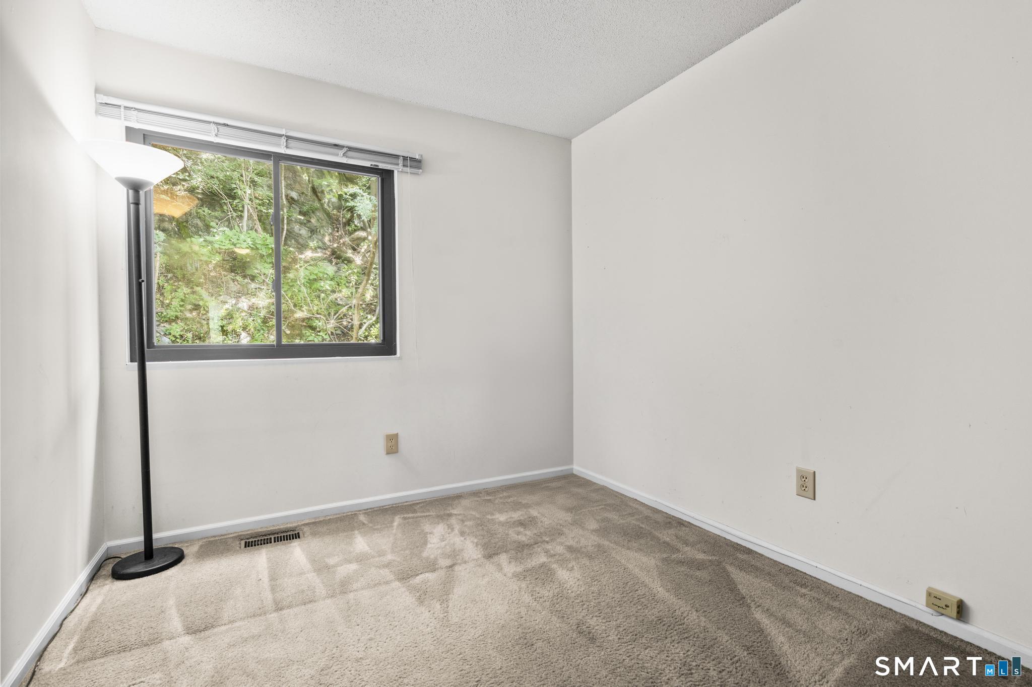 196 New Haven Avenue Derby CT 06418