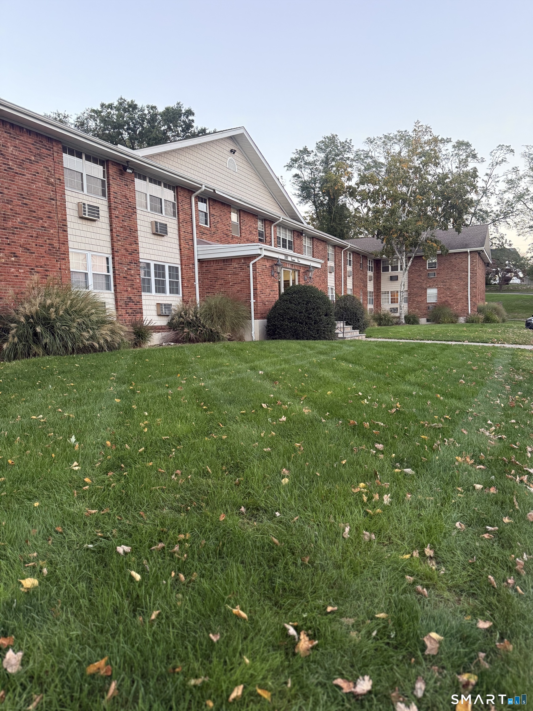 1000 Knapps Highway Fairfield CT 06825