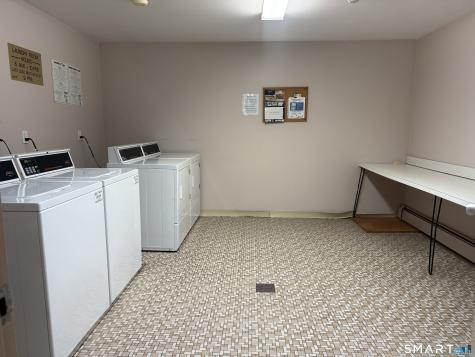 1000 Knapps Highway Fairfield CT 06825